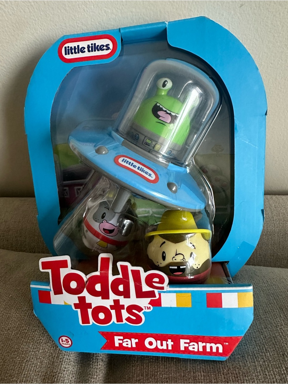 🌻Toddle Tots Far Out Farm Toy - Blue & Green